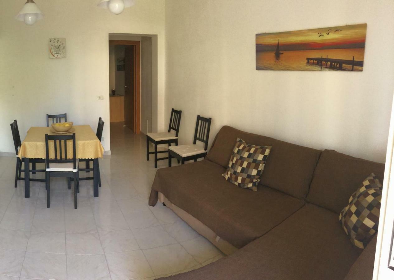 Casa Vacanze Il Gelsomino Patti Exterior foto